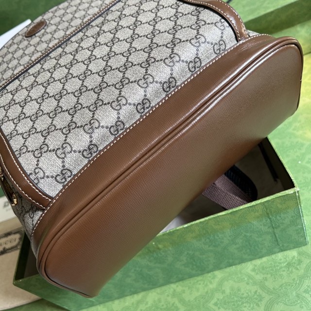 gucci專櫃新款男士雙肩包 古馳互扣式雙G背包 jcp2194